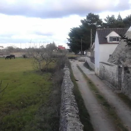 Trulli Le Tre Pietre * Martina Franca